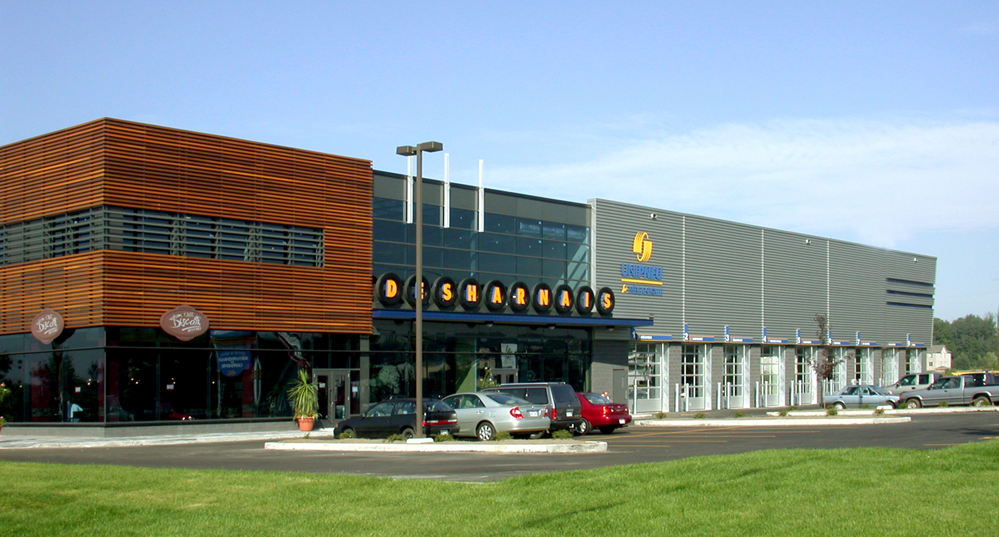 Desharnais | Pneus et mécanique